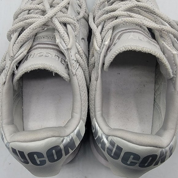 Saucony Jazz DST Mens Size 7 Grey Reflective Athletic Low Top Shoes S70547-2 main image 4